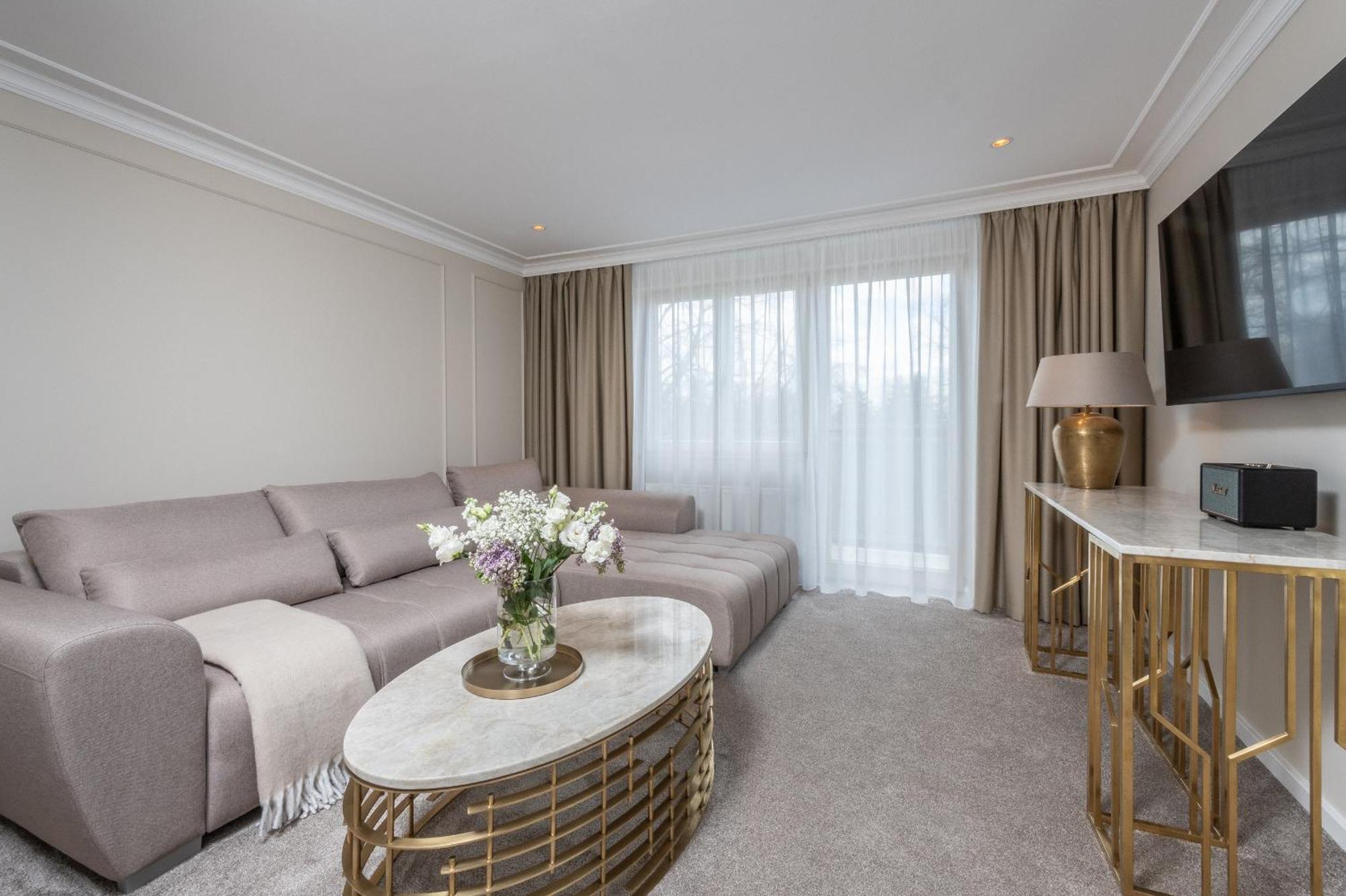Mamma'S Boutique Hotel 포데브라디 외부 사진